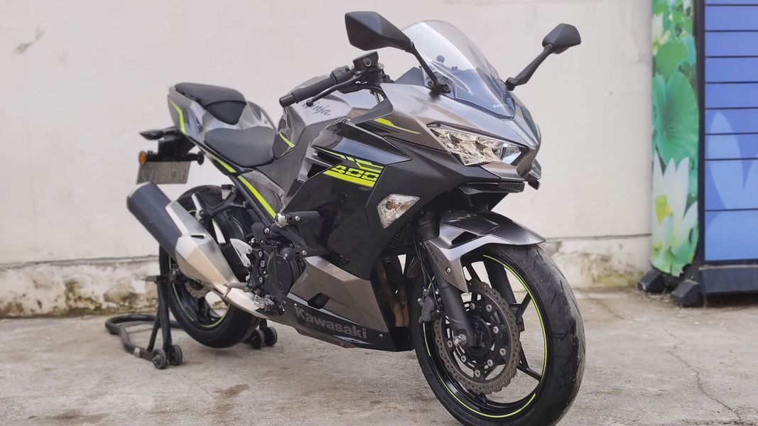 川崎 Ninja 400