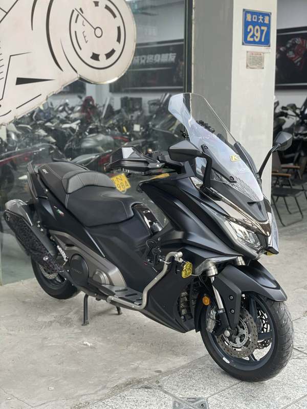 光阳 AK550