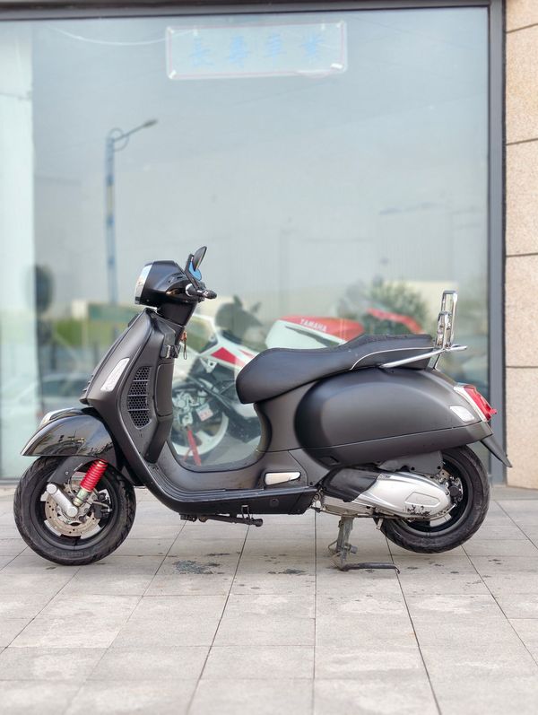 VESPA GTS