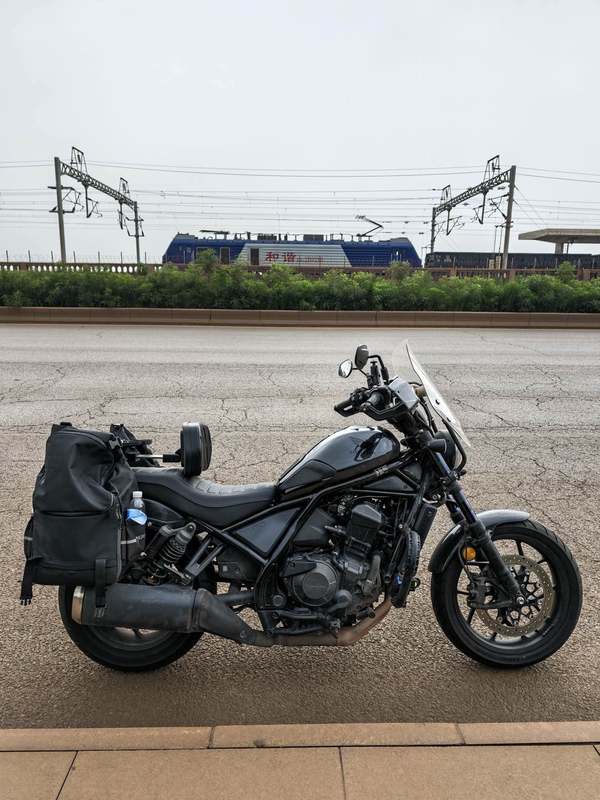 本田DREAMWING CM1100