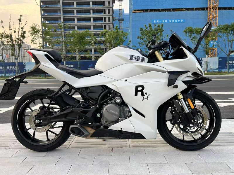 春风 250SR