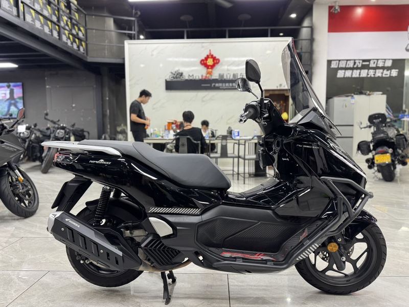 五羊本田 NWG150
