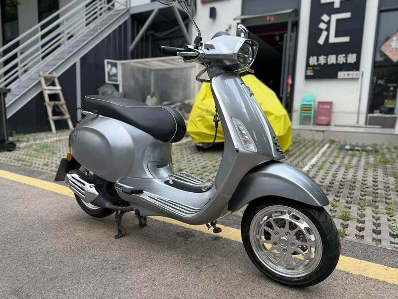 VESPA Sprint 150