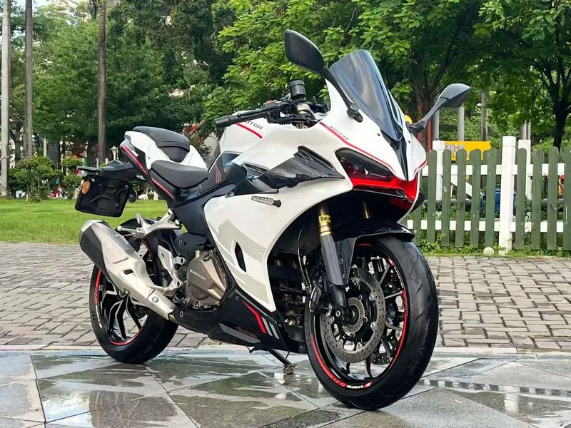 QJMOTOR 赛450