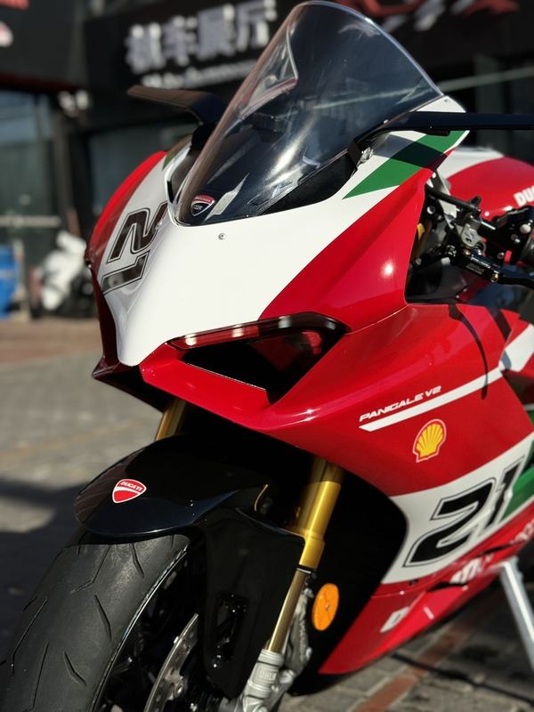 杜卡迪 Panigale V2