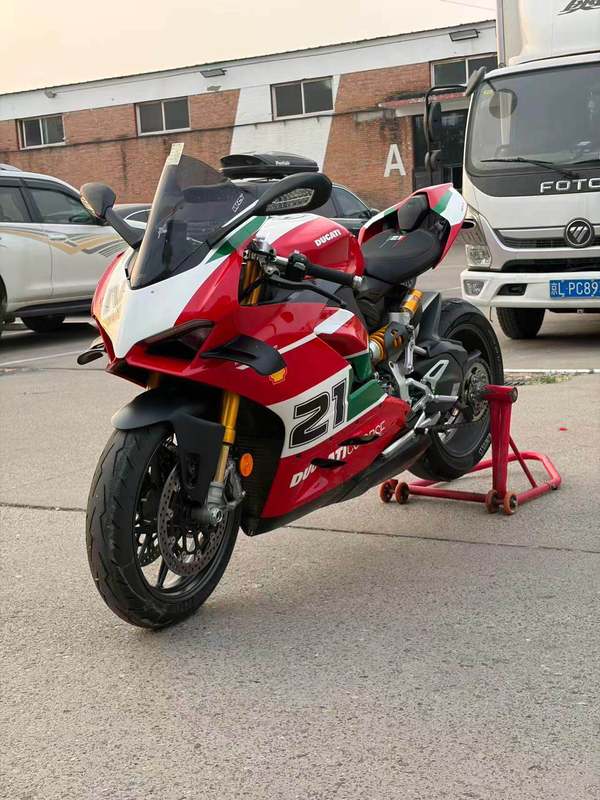 杜卡迪 Panigale V2