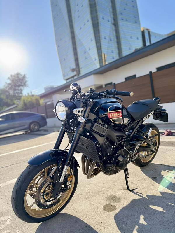 雅马哈 XS900R