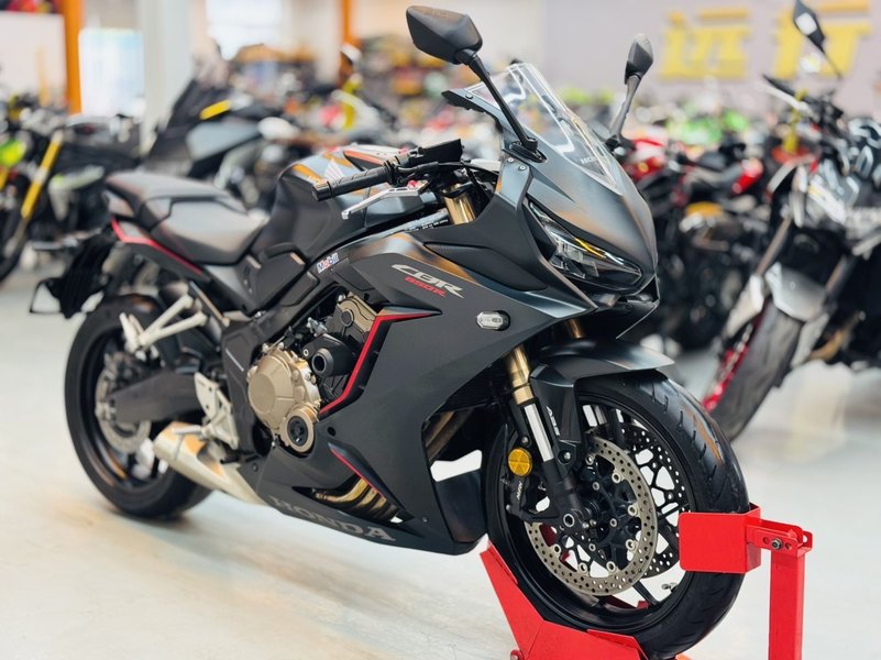 本田DREAMWING CBR650R