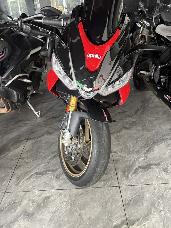 阿普利亚 RS 660 
