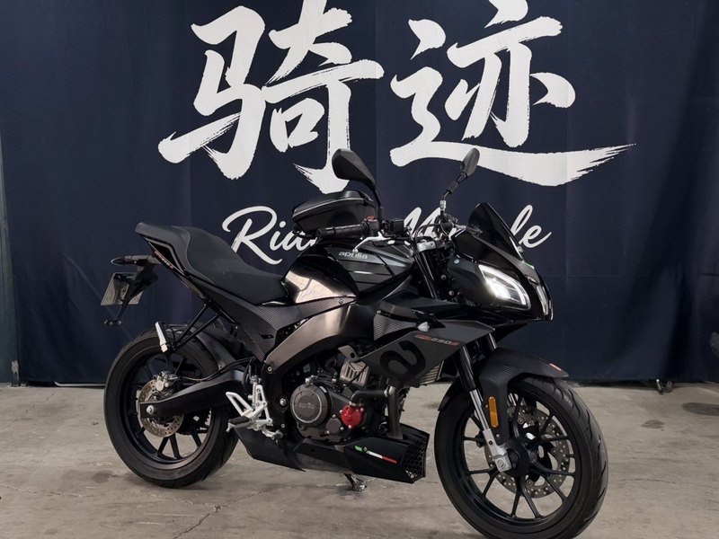 宗申阿普利亚 GPR250S