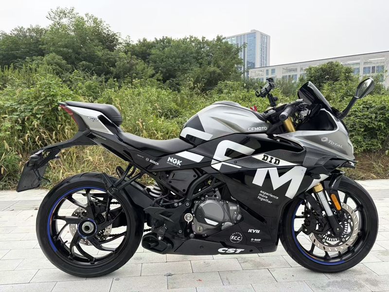 春风 250SR