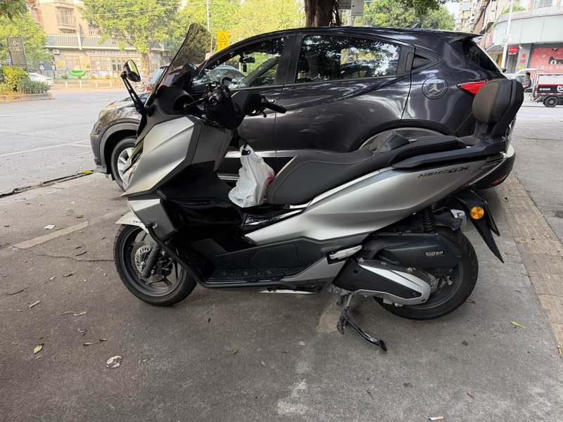新大洲本田 NS150GX