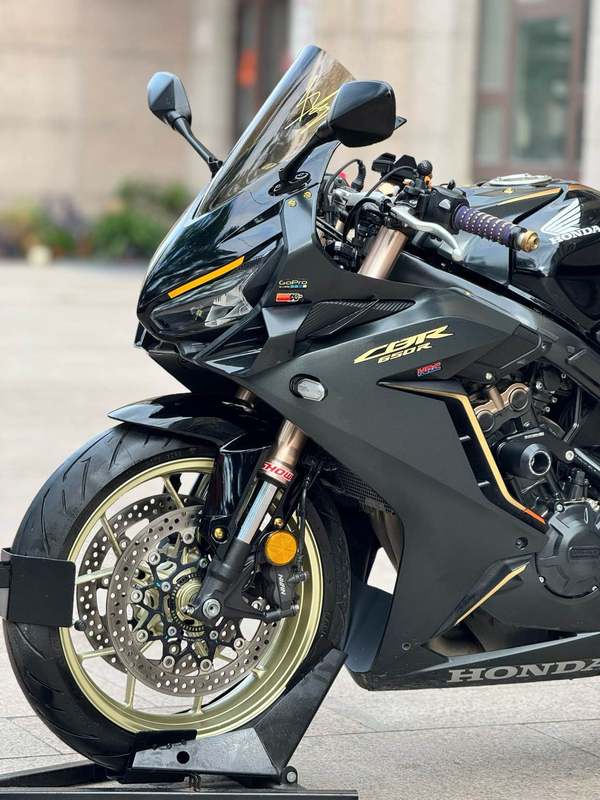 本田DREAMWING CBR650R
