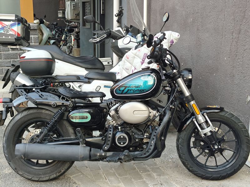 骁胜HYOSUNG GV300S