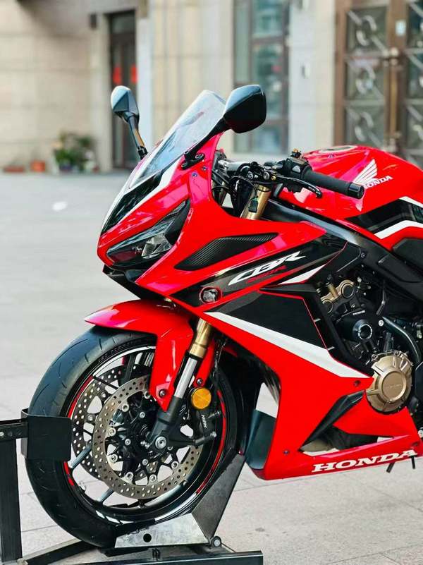 本田DREAMWING CBR650R