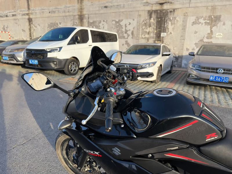 铃木 GSX-R 250