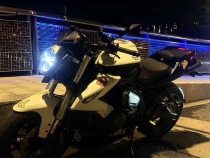 贝纳利 TNT600i