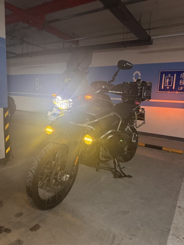 宝马 F 850 GS