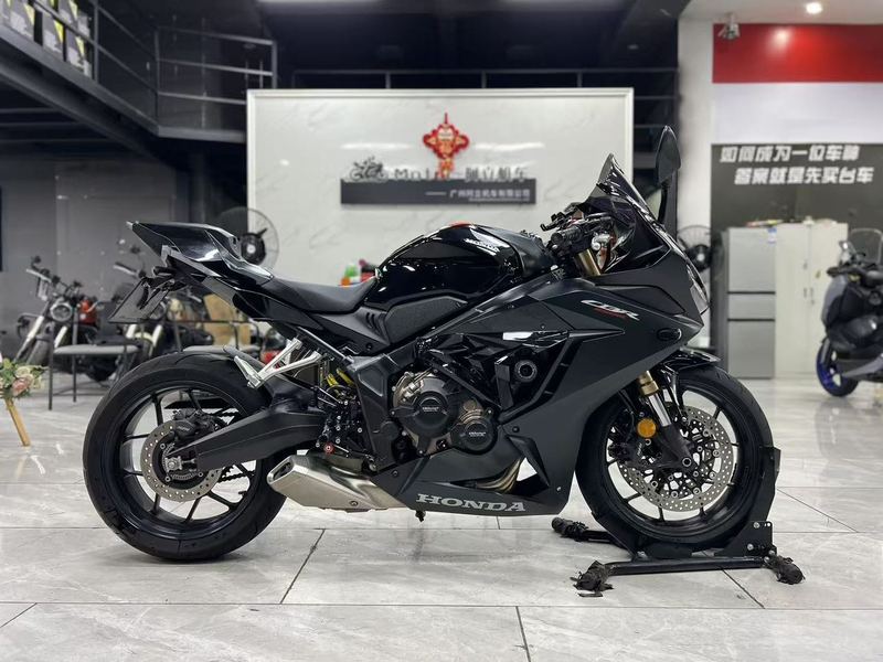 本田DREAMWING CBR650R