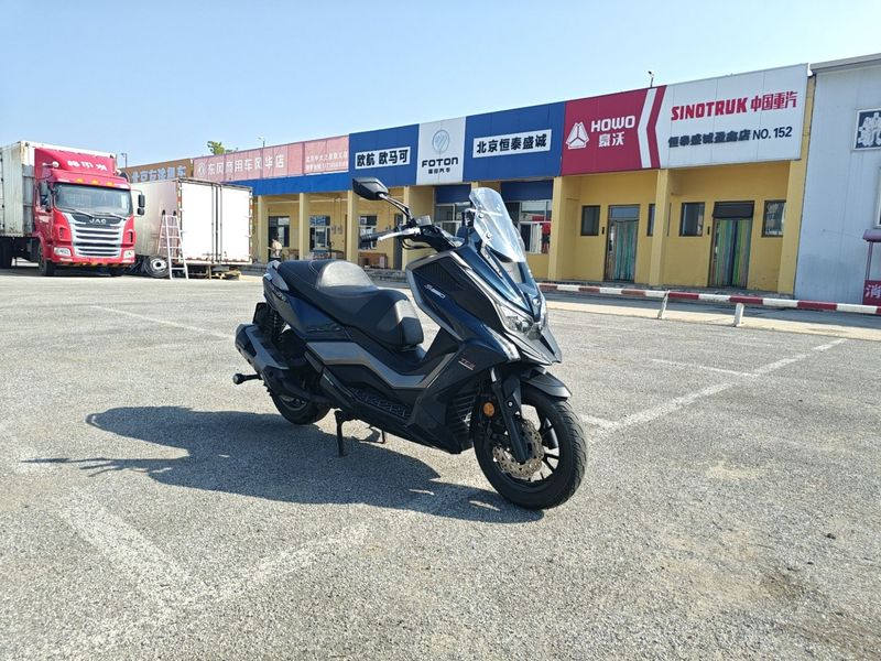 光阳 赛艇 S350