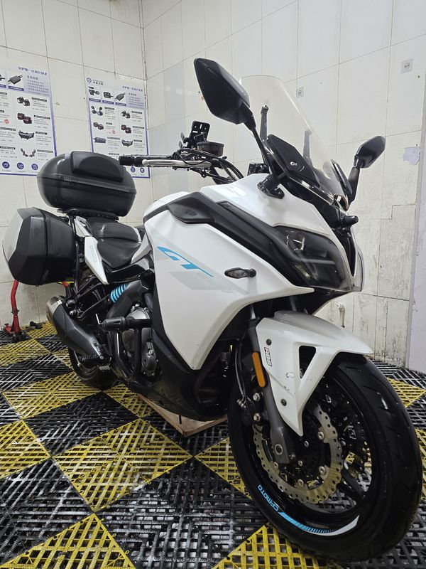 春风 650GT