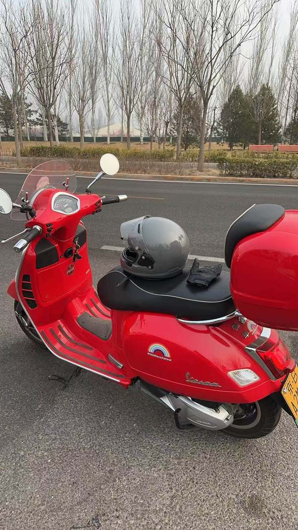 VESPA GTS