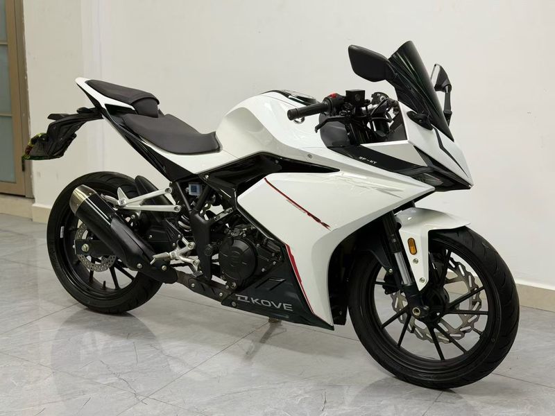 凯越 250RR 刺鸟