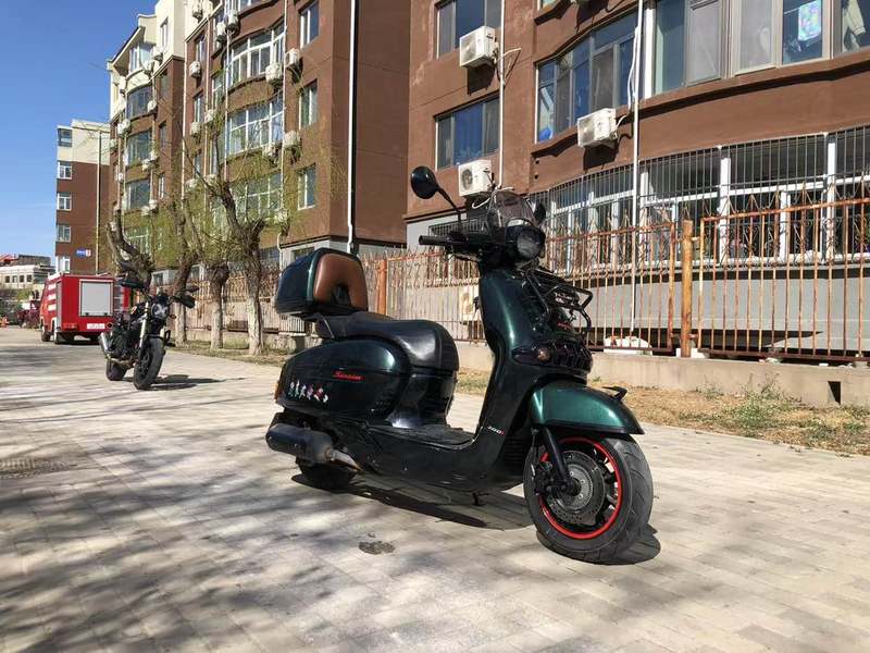 维多利亚 Sixties 300i