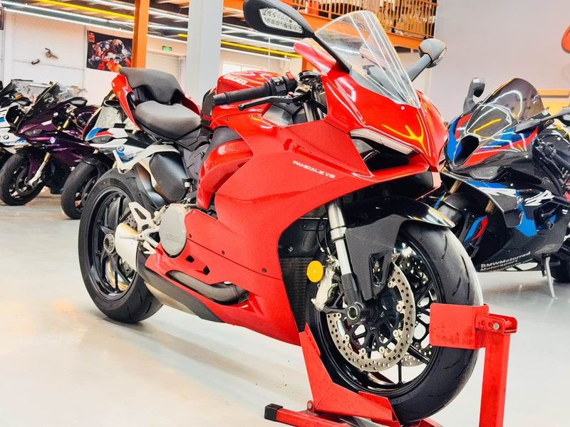杜卡迪 Panigale V2