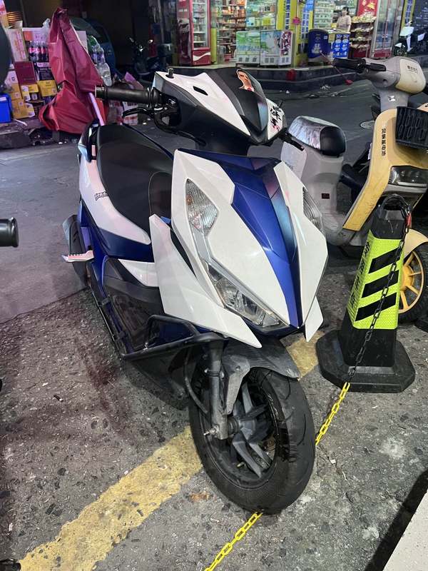 五羊本田 NX125
