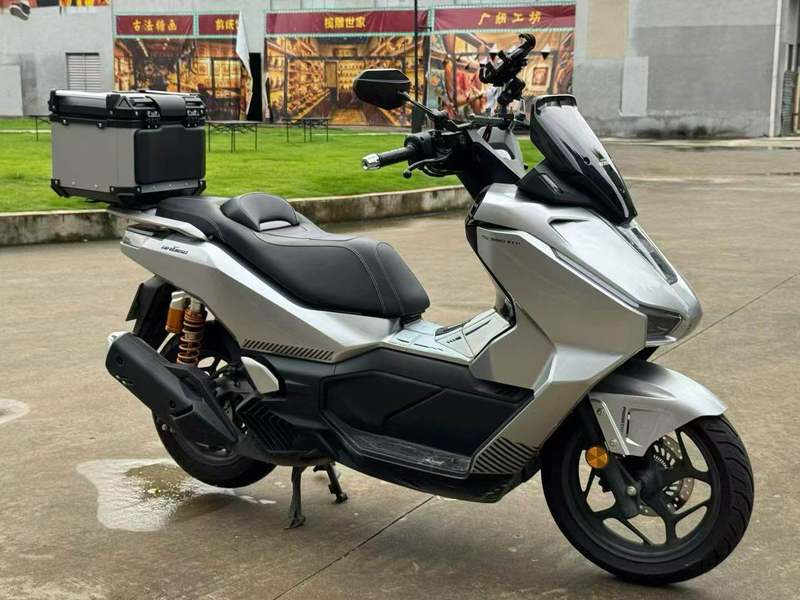 五羊本田 NWG150