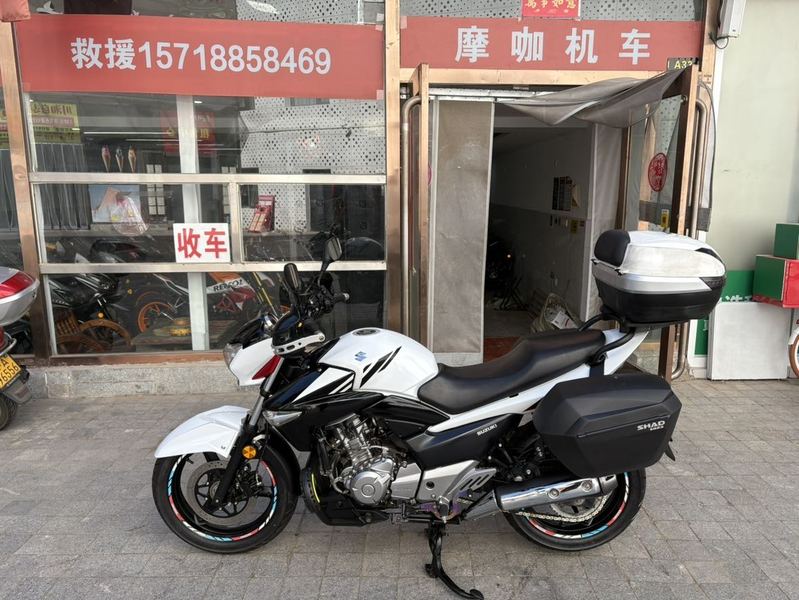 豪爵铃木 骊驰 GW250