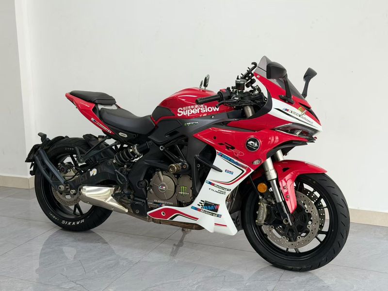 QJMOTOR 赛600