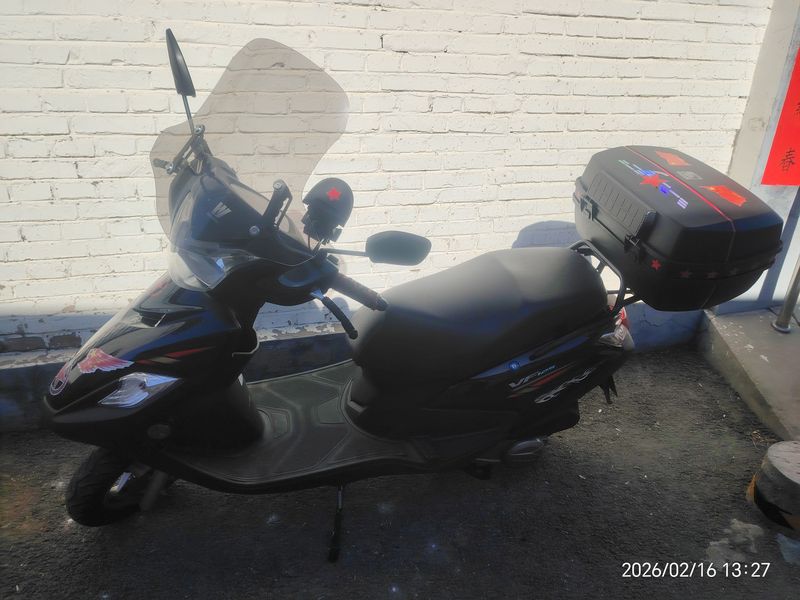 豪爵 VF125