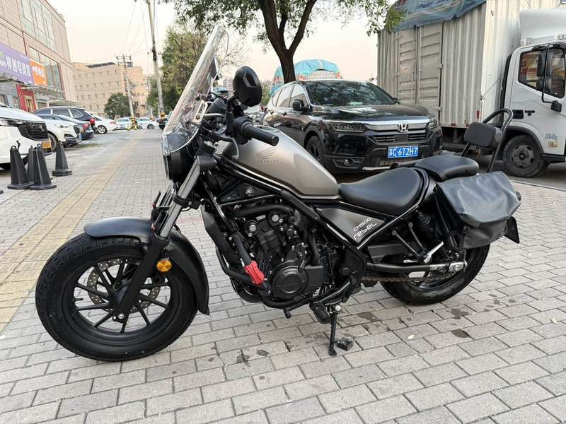 本田DREAMWING CM500