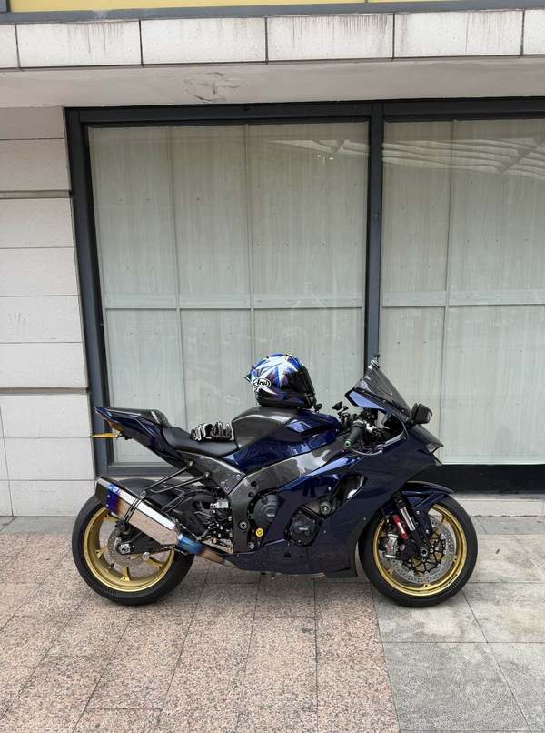 川崎 Ninja ZX-10R