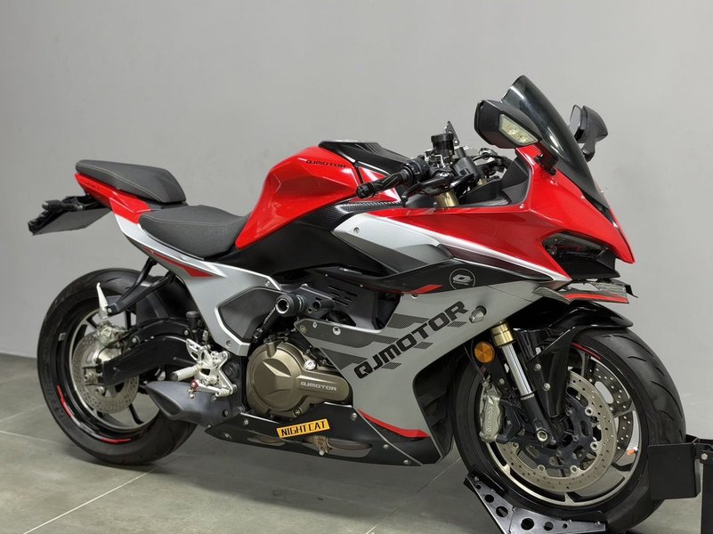QJMOTOR 赛550