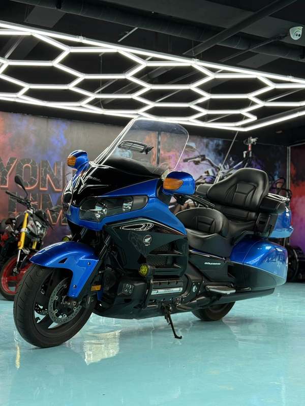 本田DREAMWING Gold Wing GL1800