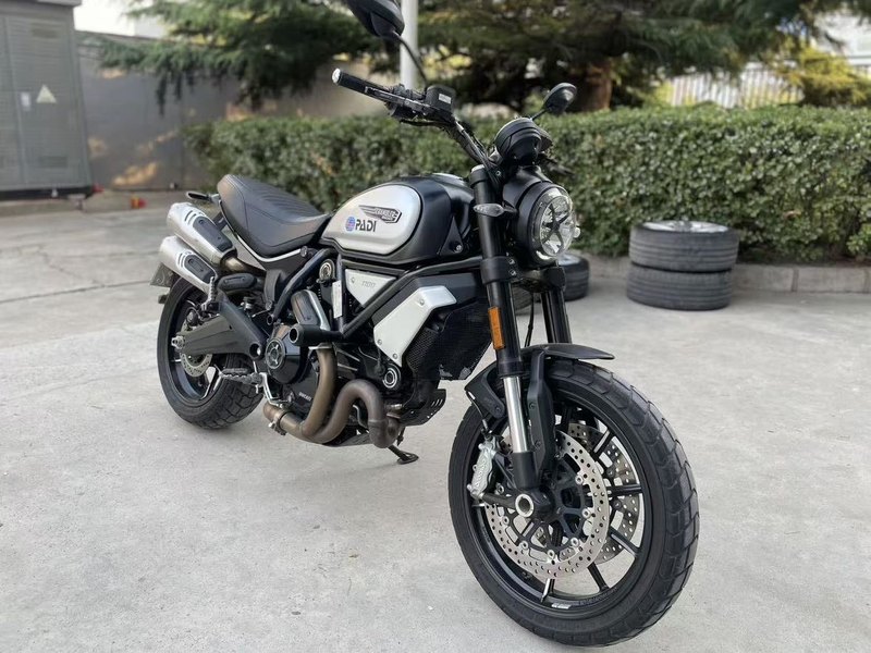 杜卡迪 Scrambler 1100