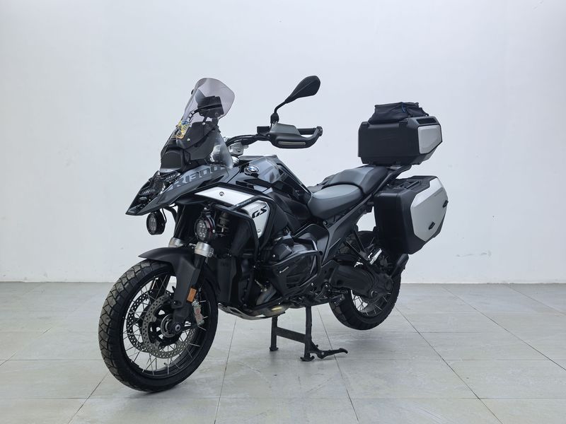 宝马 R 1300 GS