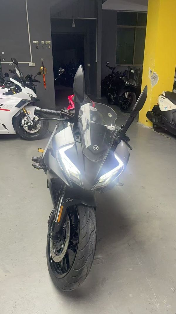 春风 250SR
