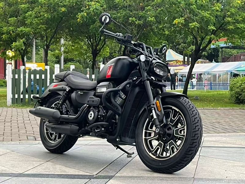 QJMOTOR 闪250