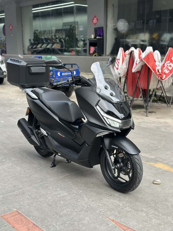 新大洲本田 NS150GX