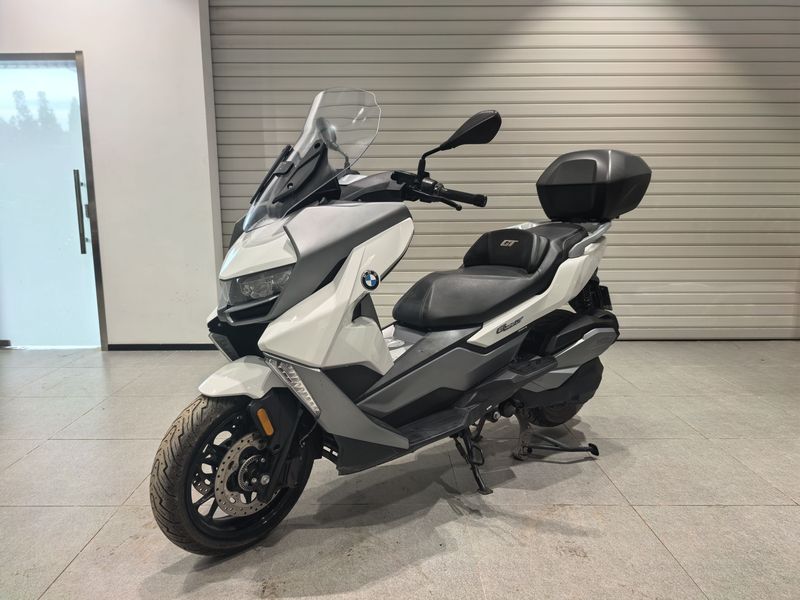宝马 C 400