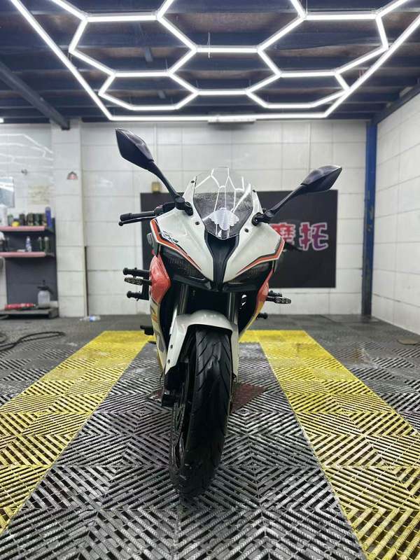 QJMOTOR 赛250