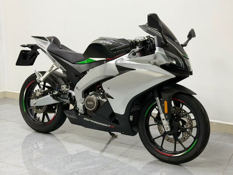 宗申阿普利亚 GPR250R
