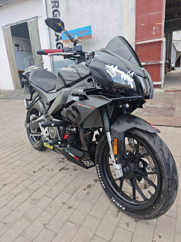 宗申阿普利亚 GPR250S