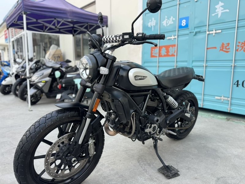 杜卡迪 Scrambler 800