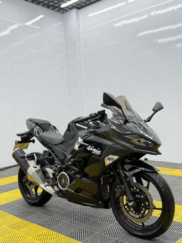 川崎 Ninja 400