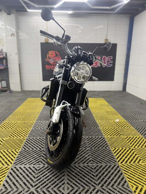 川崎 Z900RS